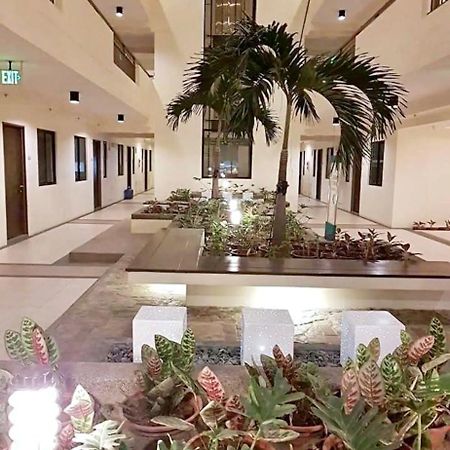 The Atherton Paranaque City Esterno foto